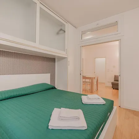 Casa Falco - 15 Min Dalla Stazione E Dal Centro Appartement *