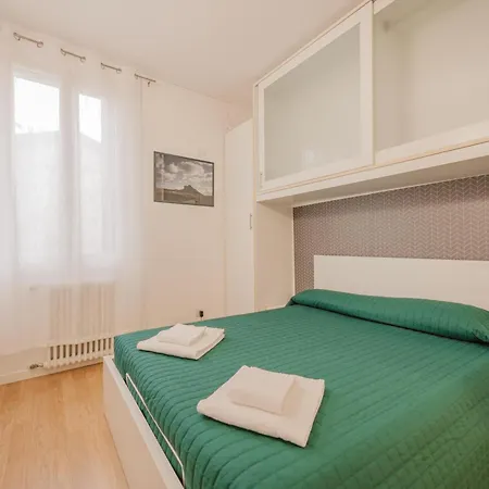 Apartamento Casa Falco - 15 Min Dalla Stazione E Dal Centro *